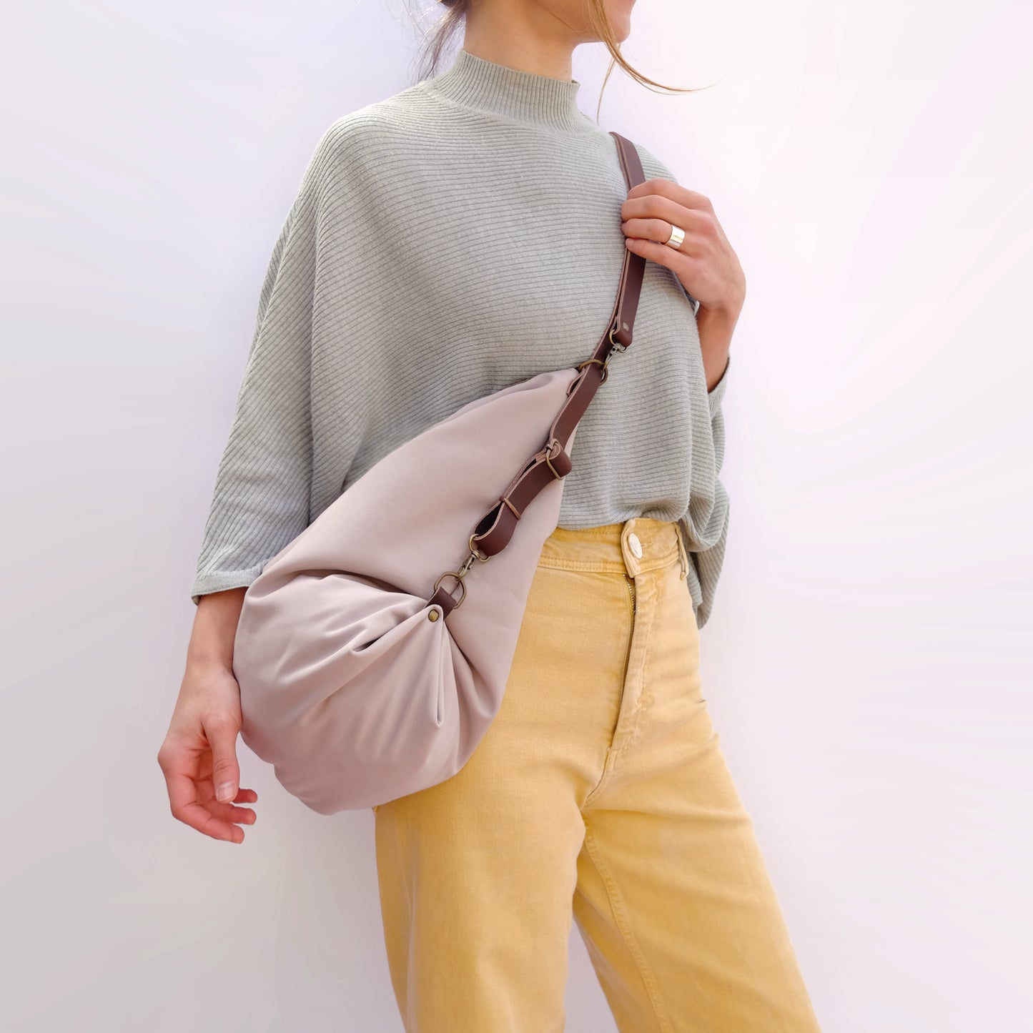 Coimbra Beige Impermeable (convertible en mochila)
