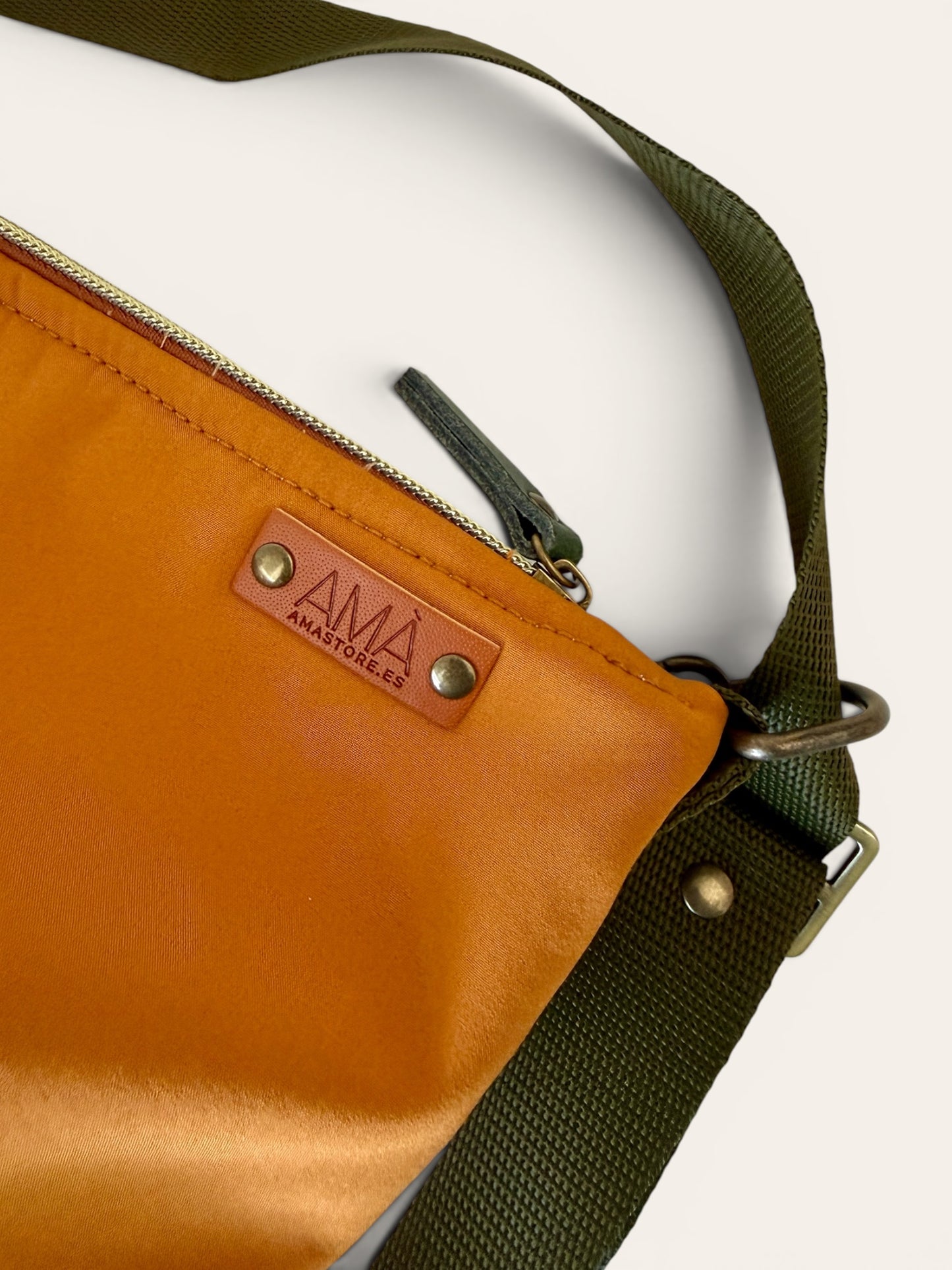 Coimbra caramelo Impermeable (convertible en mochila)