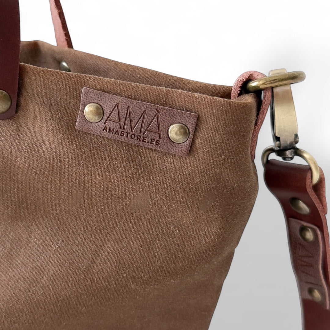 Hugo - bandolera y bolso de mano  marrón encerado