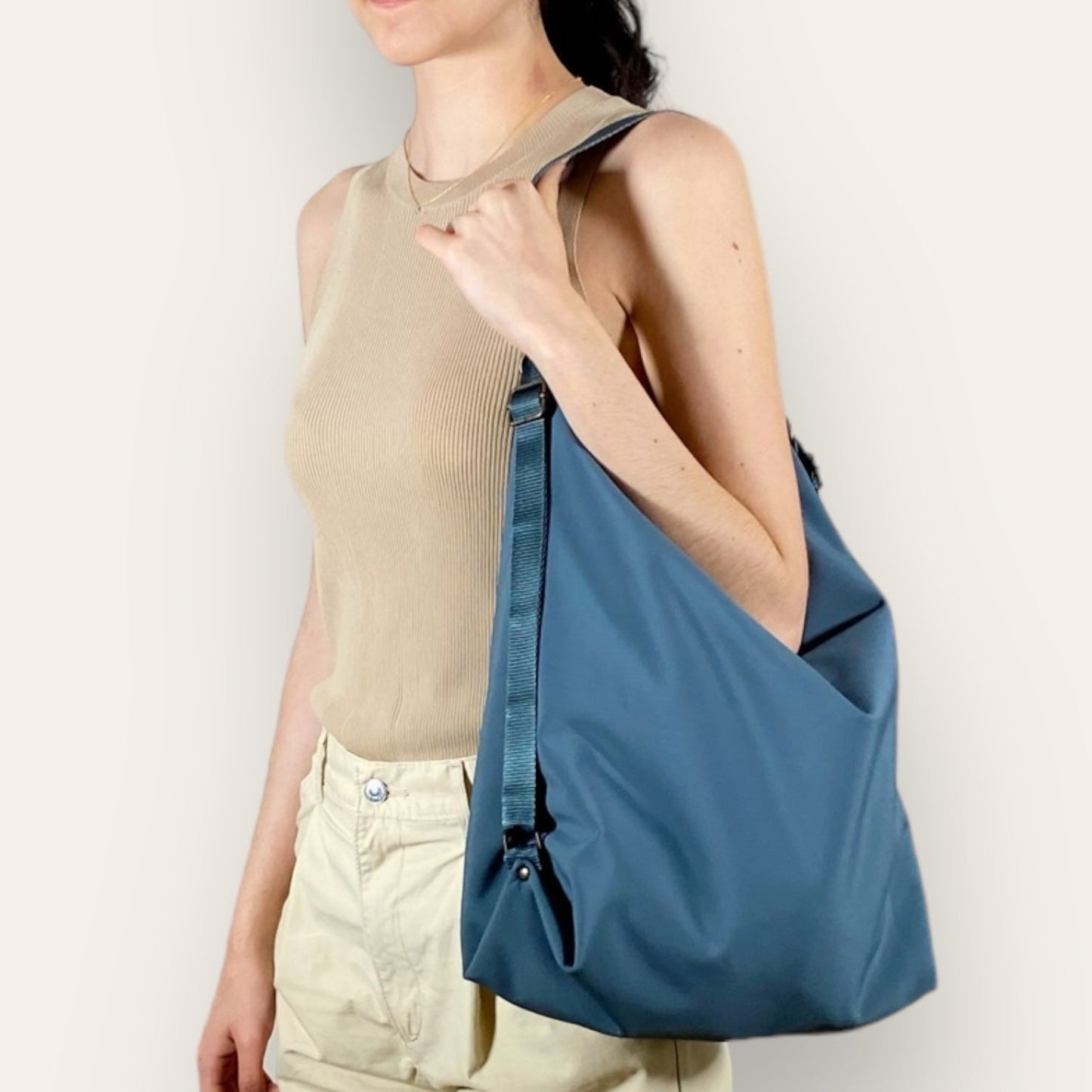 Coimbra Acero Impermeable (convertible en mochila)