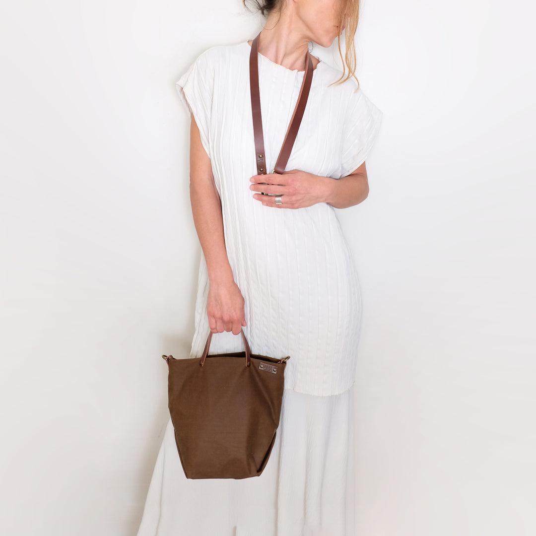 Hugo - bandolera y bolso de mano  marrón encerado