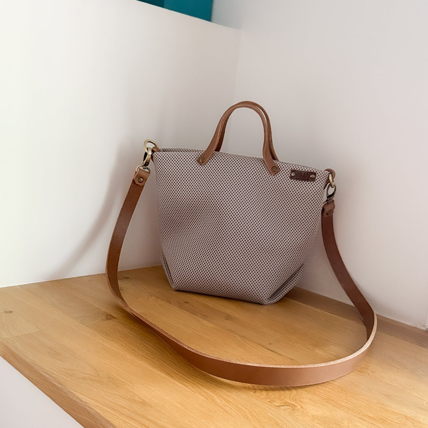 Hugo - bandolera y bolso de mano Piedra 3D