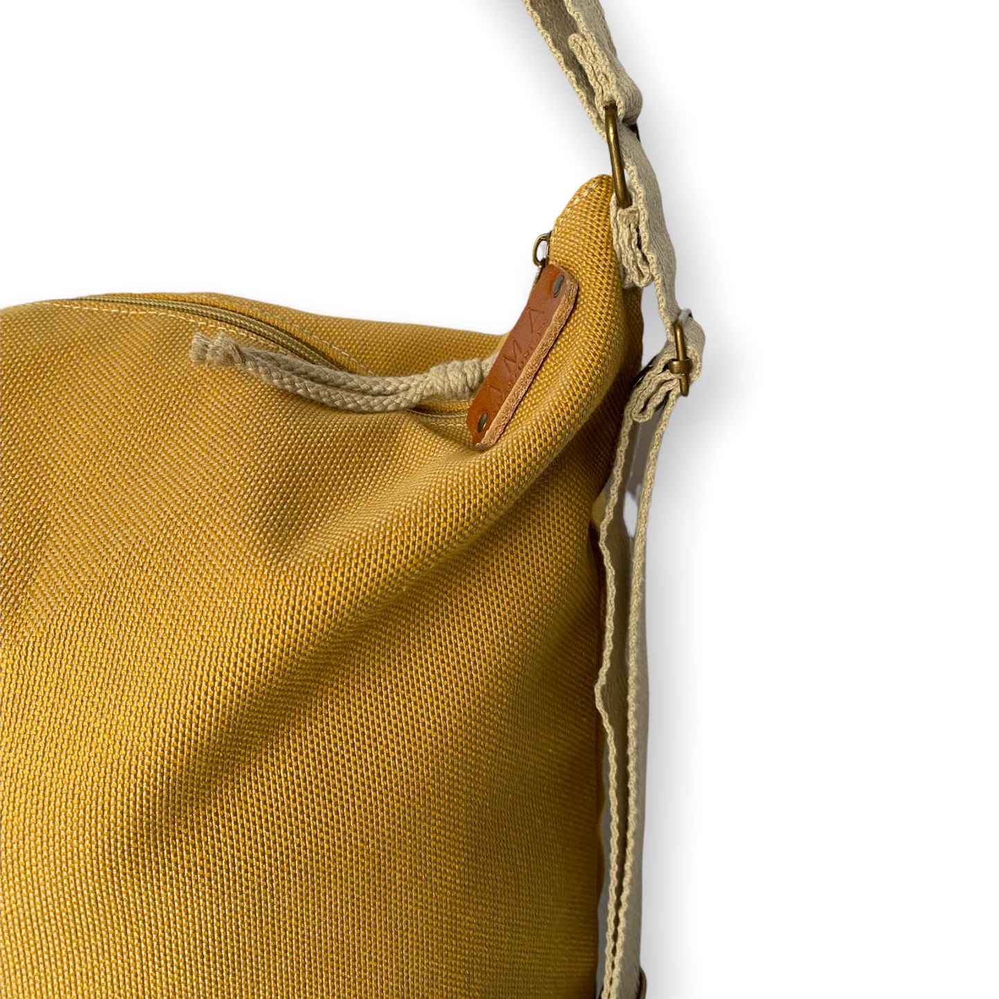 Mostarda Coimbra (conversível em mochila)