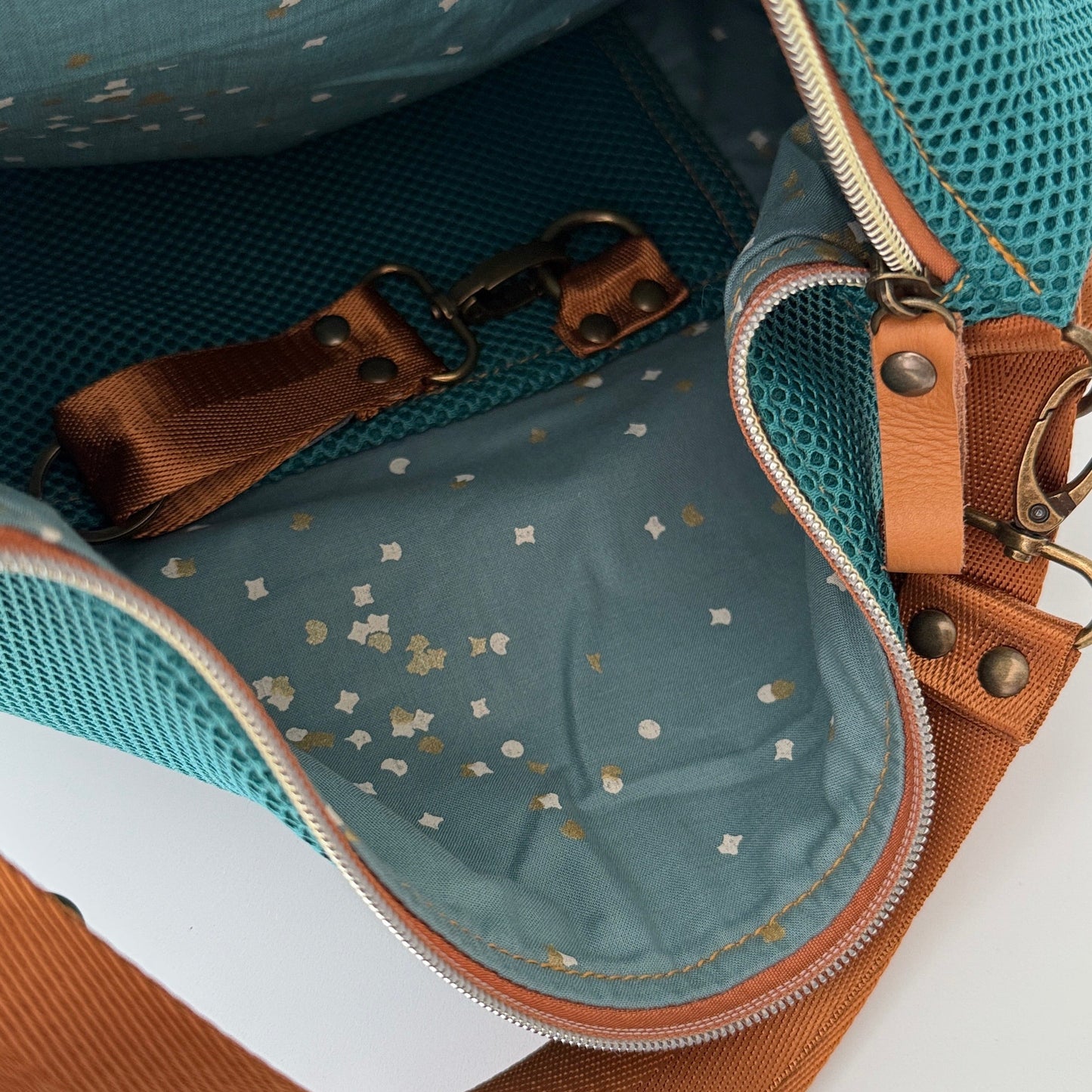 Coimbra  turquesa 3D (convertible en mochila)