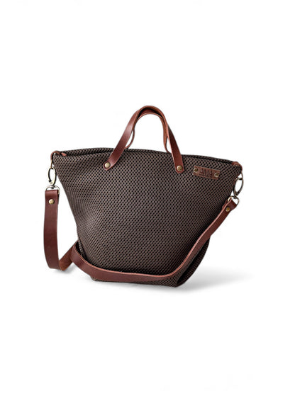 Bolso bandolera, tote bag y bolso de mano realizado tejido 3d color negro hechos a mano en Barcelona de forma sostenible. ENVÍO GRATIS compras + 60€