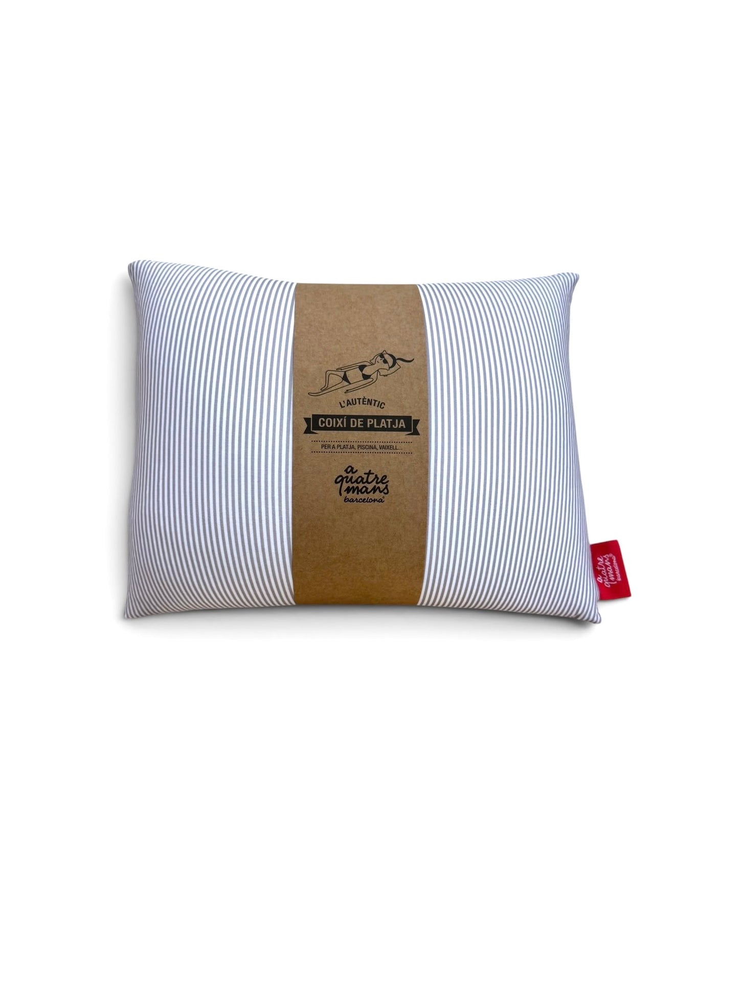 Cojín de playa ergonómico, ligero y de secado rápido. Ideal para playa, piscina o barco. Fabricado artesanalmente en Barcelona.